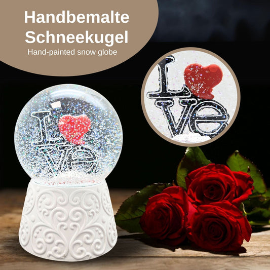 Moderne Designer Schneekugel LOVE auf Sockel weiß Ornamente mit Spieluhr 100 mm Durchmesser - Schneekugelhaus