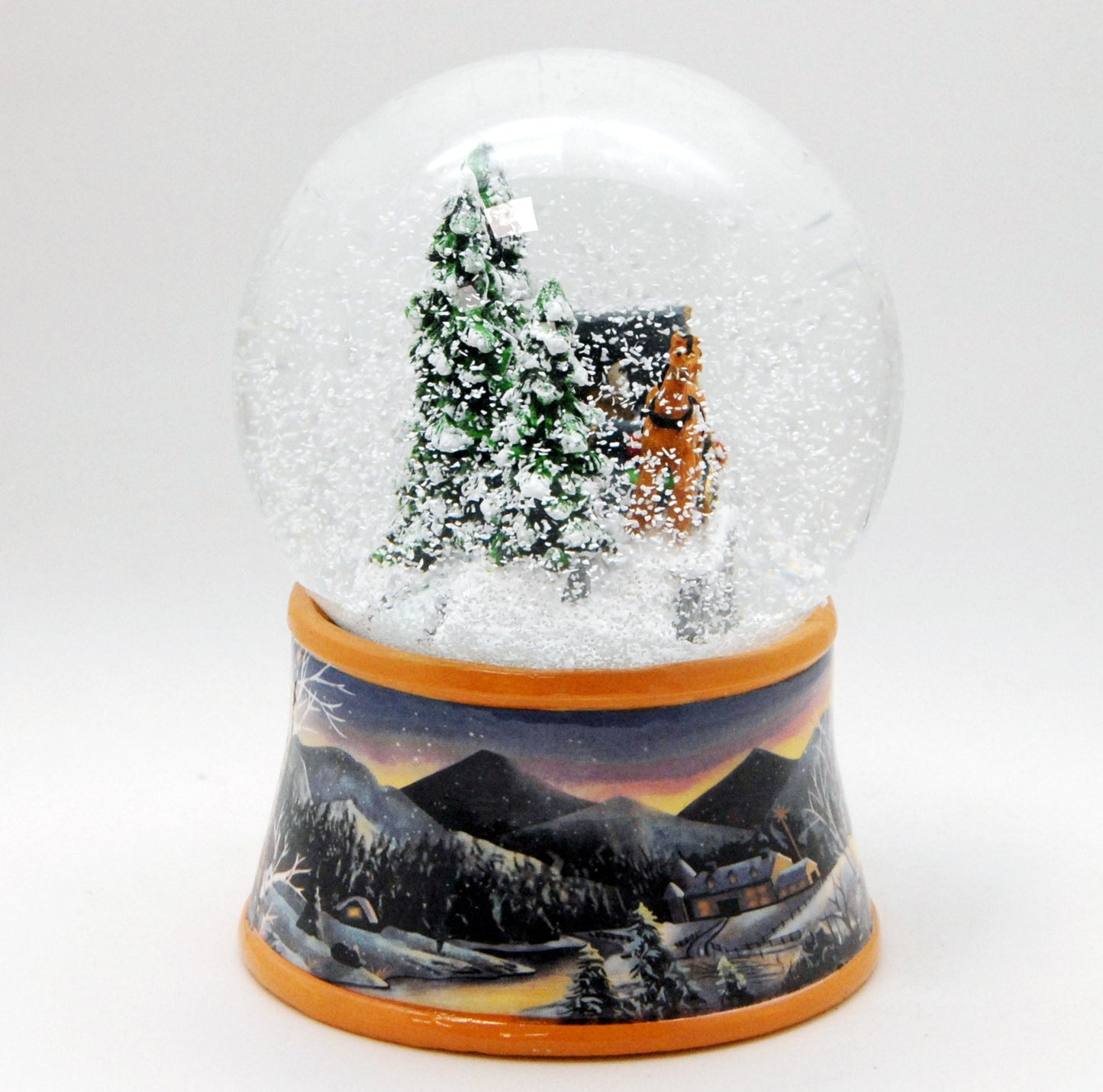 Nostalgische Schneekugel Kutsche über Brücke auf Sockel Winterlandschaft 100 mm Durchmesser mit Spieluhr - Schneekugelhaus