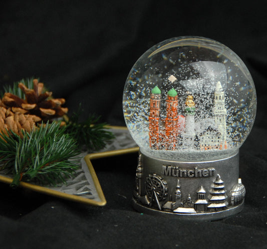 Souvenir Schneekugel München Skyline 80mm - Schneekugelhaus