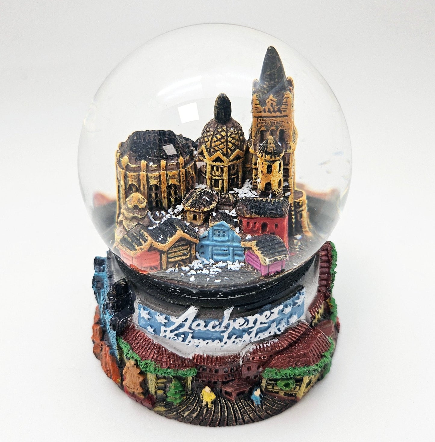 Souvenir Schneekugel Weihnachtsmarkt Aachen B: 6,5 H: 8,5 - Schneekugelhaus