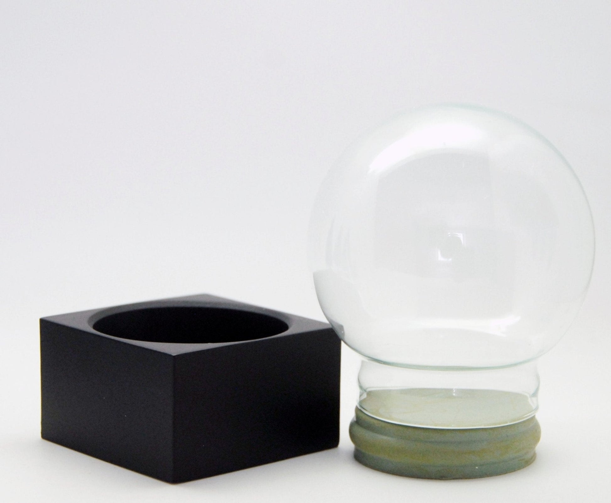 100mm Bastelset Polyresin Sockel schwarz eckig mit DIY - Schneekugel - Schneekugelhaus