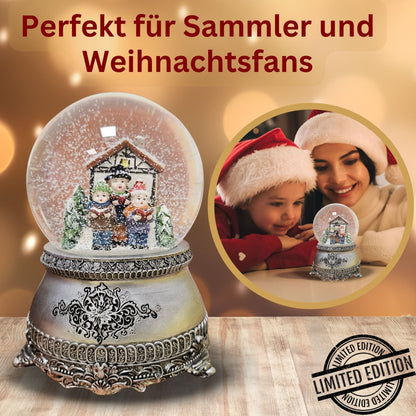 Nostalgische Schneekugel Weihnachtssinger Fachwerkhaus auf Zinnsockel 100 mm Durchmesser mit Spieluhr - Schneekugelhaus