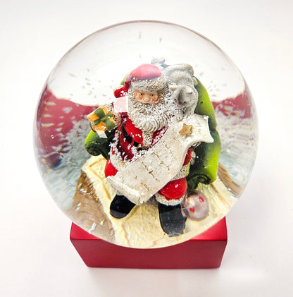 Schneekugel Santa Geschenkeliste rot eck "PURE - Line" 10 cm Durchmesser - Schneekugelhaus