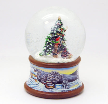Schneekugel Weihnachtsbaum schmücken auf Sockel Winterlandschaft braun mit Spieluhr 10 cm Durchmesser - Schneekugelhaus