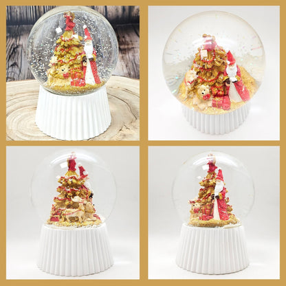 Schneekugel Weihnachtsmann mit Spieluhr, rot, gold weiß auf weiß geriffelt - 120 mm Durchmesser - Schneekugelhaus